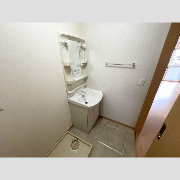 洗面所 (洗面所)