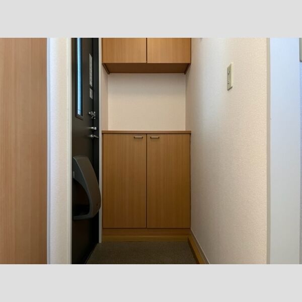 玄関 (玄関)