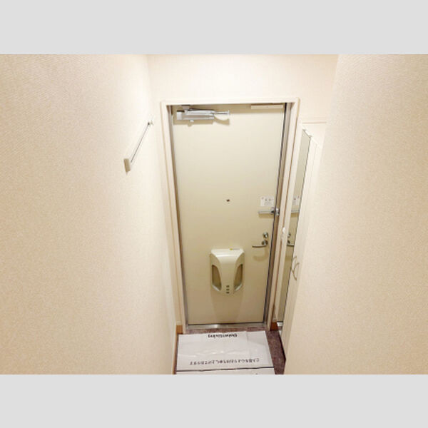 玄関 (玄関)