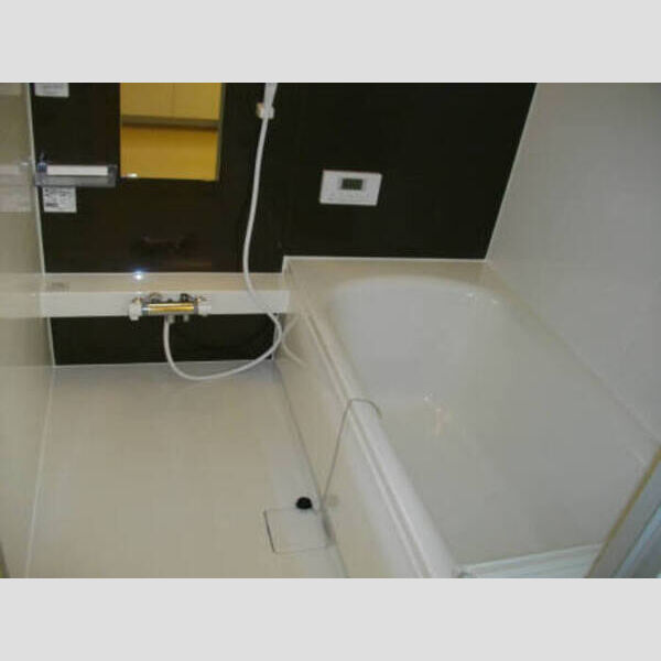 バス (一坪タイプ浴室)