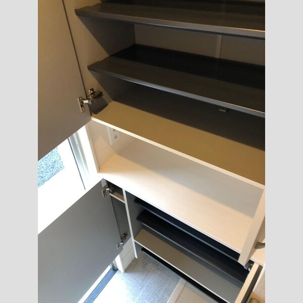 玄関 (シューズボックス)