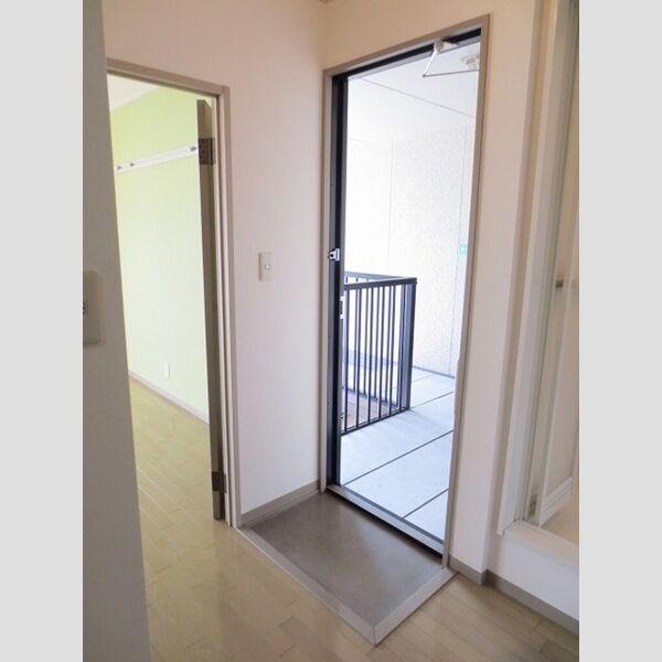 玄関 (玄関(内側))