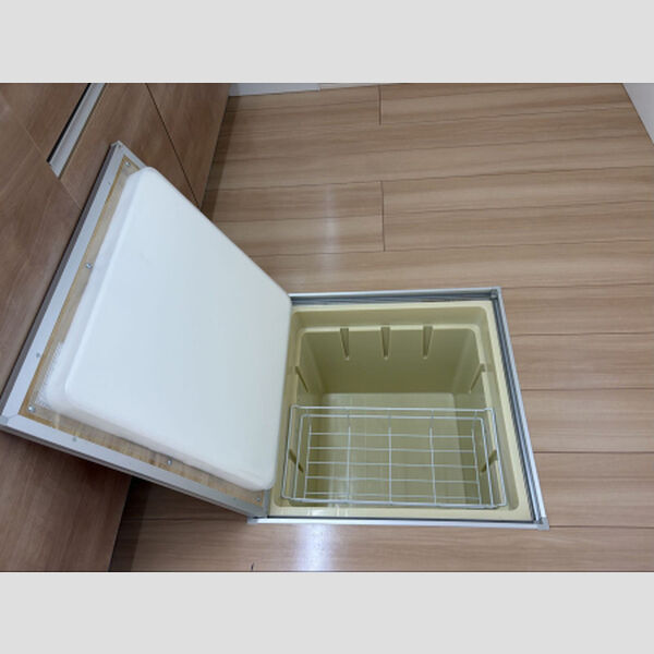 その他 (床下収納　キッチン)