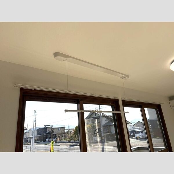 その他 (室内物干し)