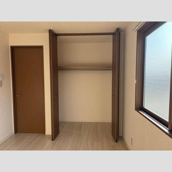 収納 (クローゼット　洋室)