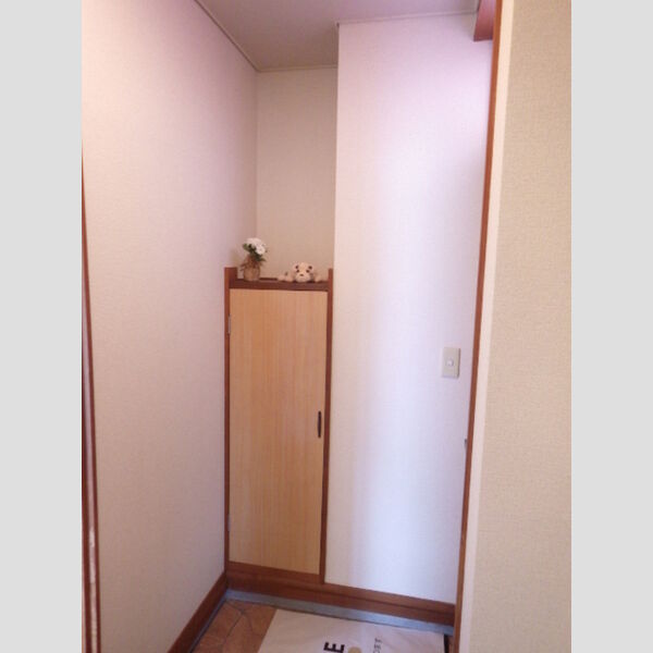 玄関 (シューズBOX)