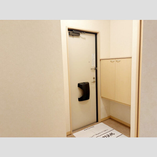 玄関 (玄関)