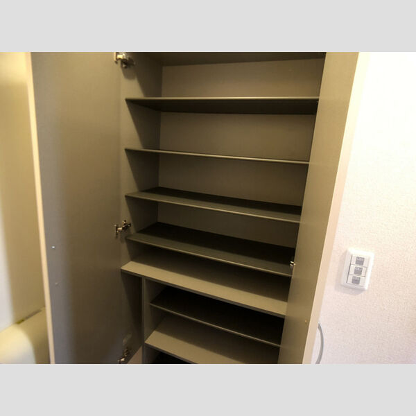 玄関 (シューズボックス)