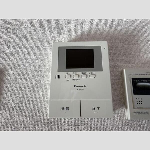 その他設備 (モニタ付きインターホン)