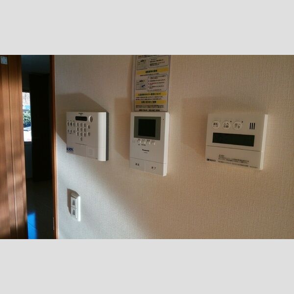 その他設備 (各種操作リモコン)