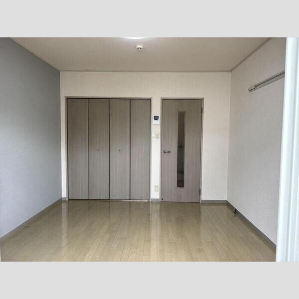 その他 (洋室)