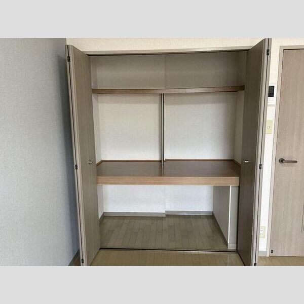 収納 (収納)