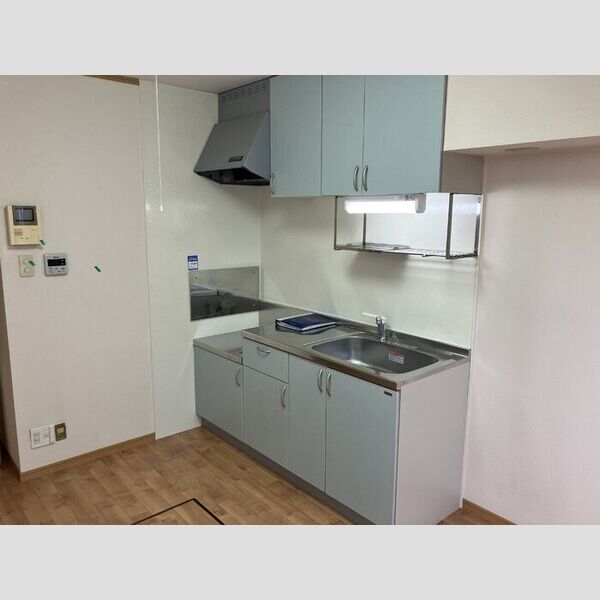 キッチン (キッチン)