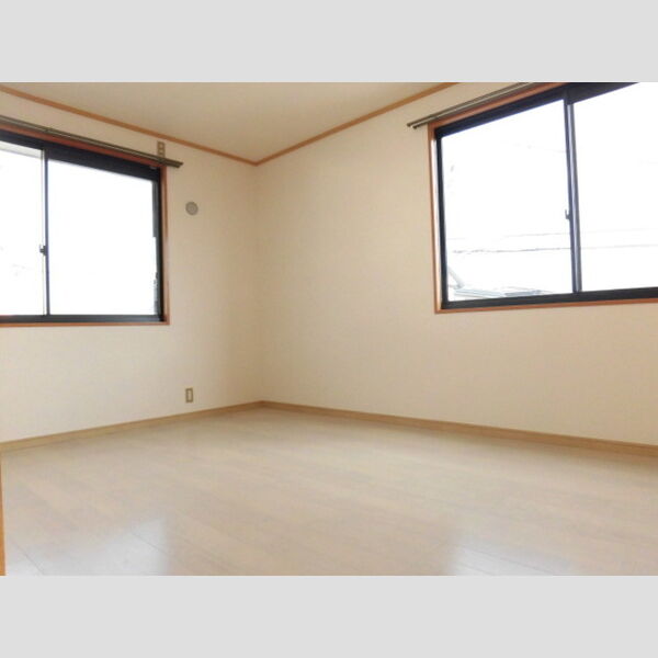 その他 (北東洋室)