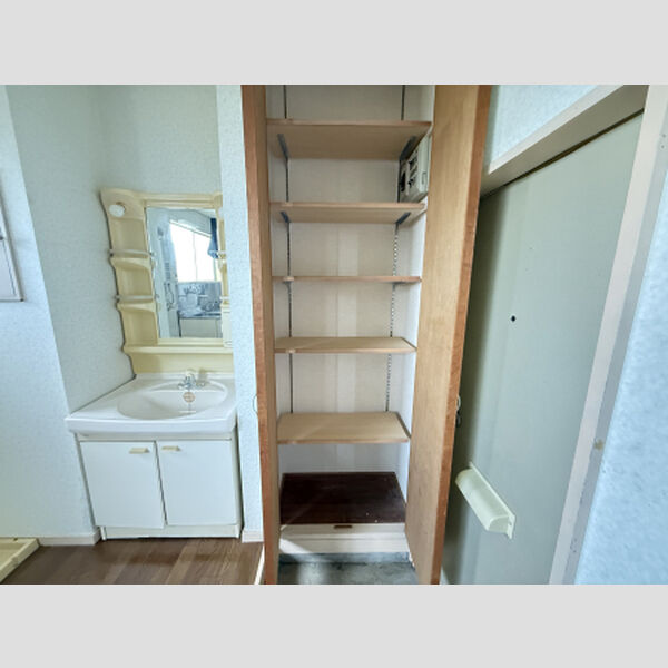 その他設備 (シューズボックス)
