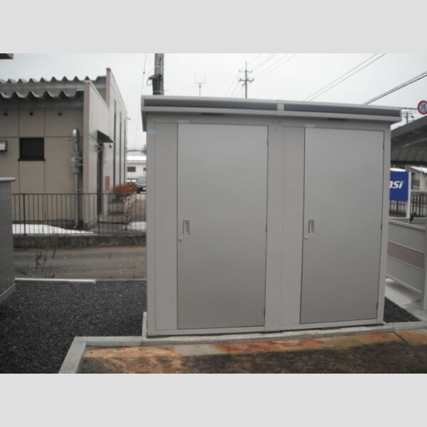 その他 (物置)