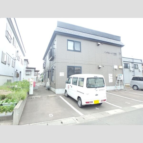 駐車場 (駐車場)