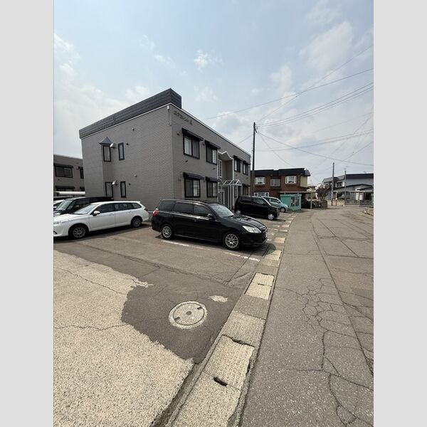 駐車場 (駐車場3)