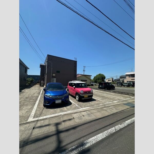 駐車場 (駐車場)