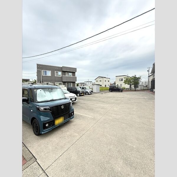 駐車場 (駐車場7)