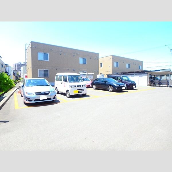 駐車場 (駐車場)