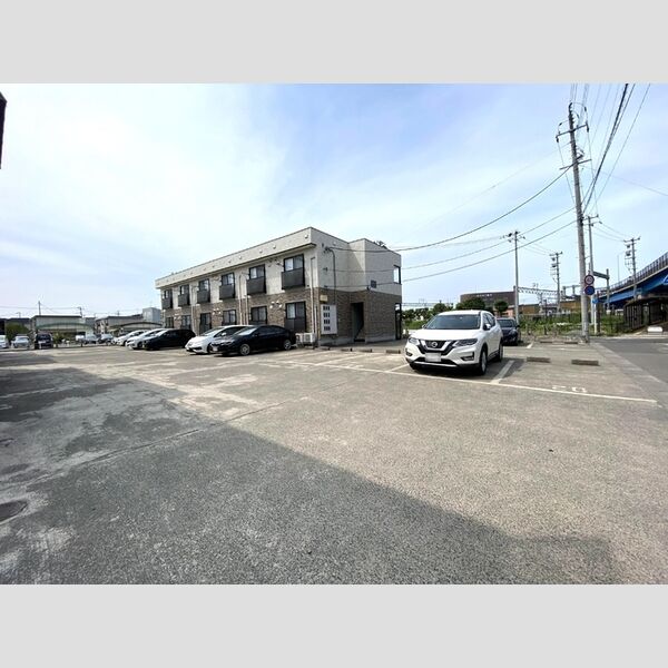 駐車場 (駐車場)