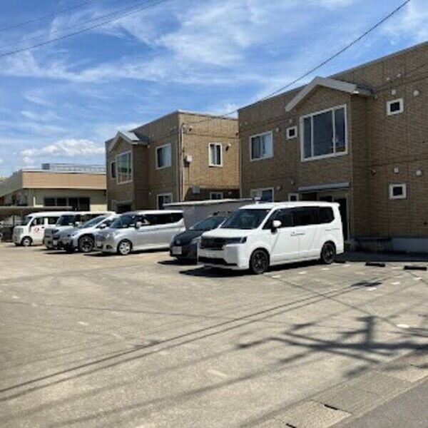 駐車場 (駐車場)