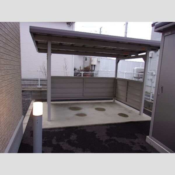 駐車場 (駐輪場)