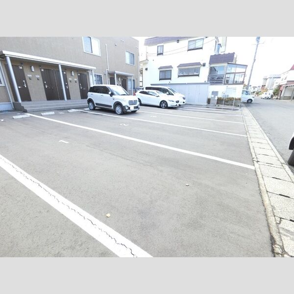 駐車場 (駐車場)
