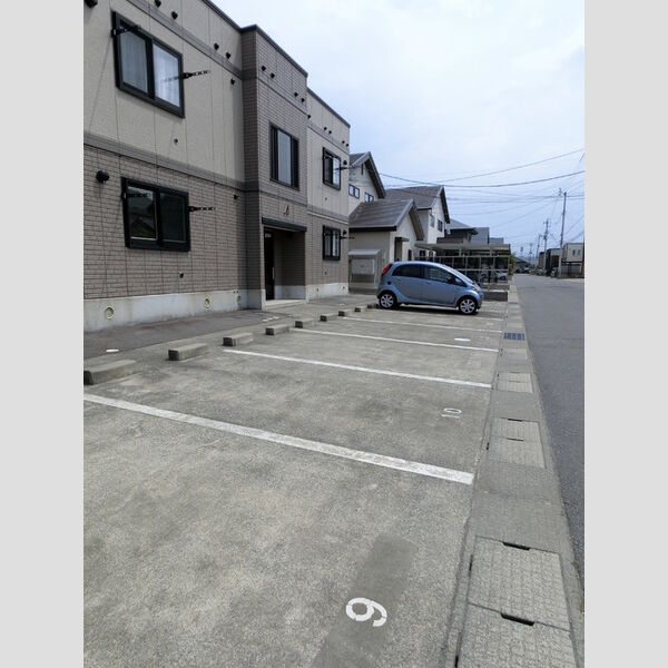 駐車場 (駐車場)