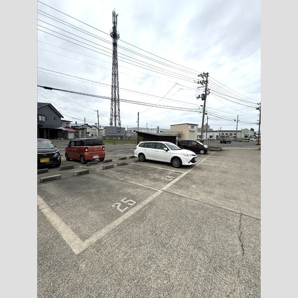 駐車場 (駐車場3)