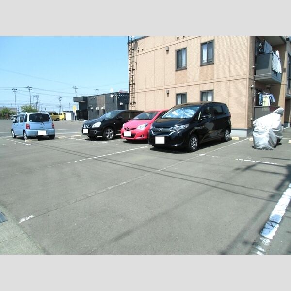 駐車場 (駐車場)