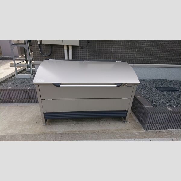 現地周辺 (ゴミ集積場)