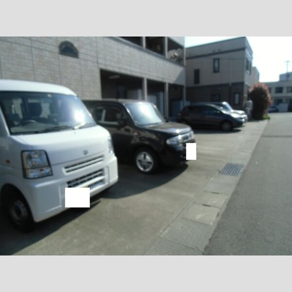 駐車場 (駐車場)