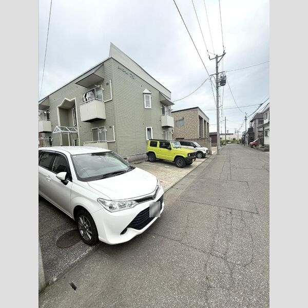 駐車場 (駐車場)