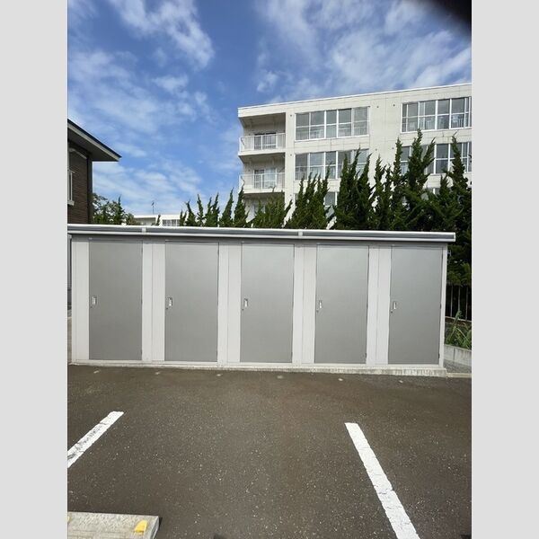 現地周辺 (物置2)