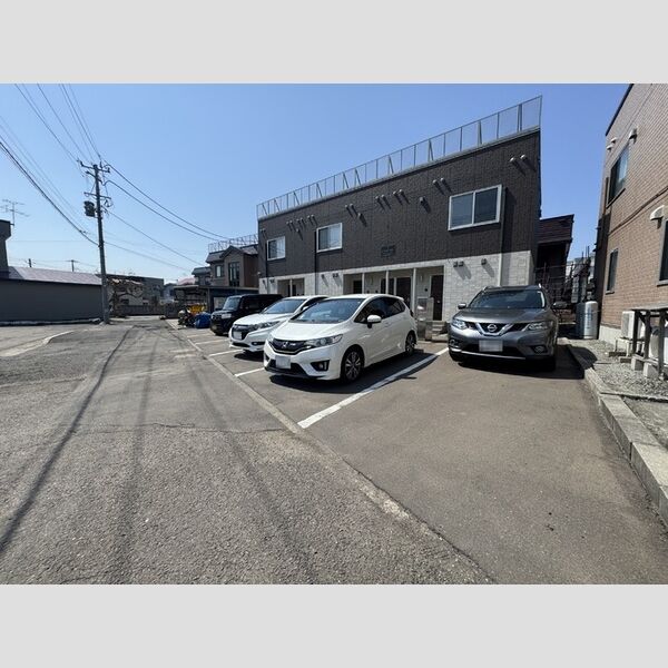 駐車場 (駐車場)