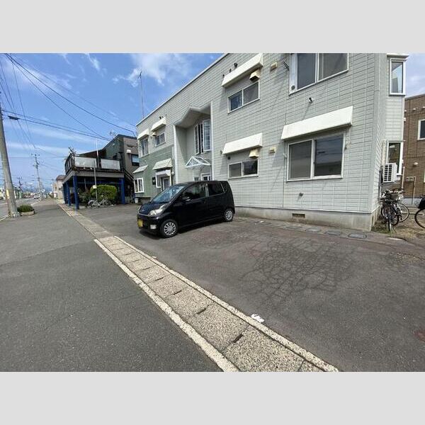 駐車場 (駐車場)