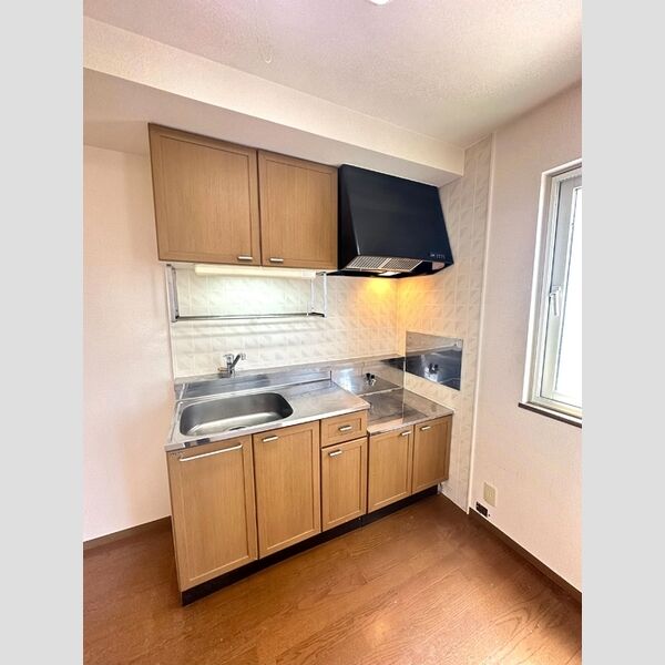 キッチン (キッチン)