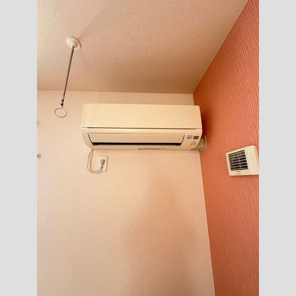 その他設備 (エアコン)