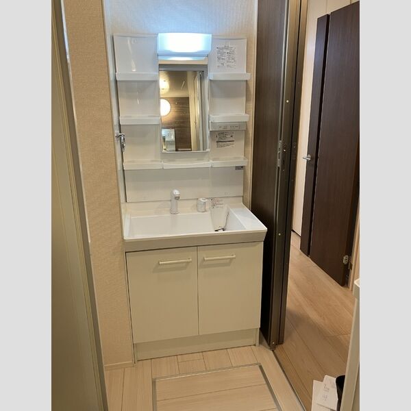 洗面所 (洗面化粧台)
