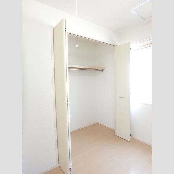 収納 (クローゼット)