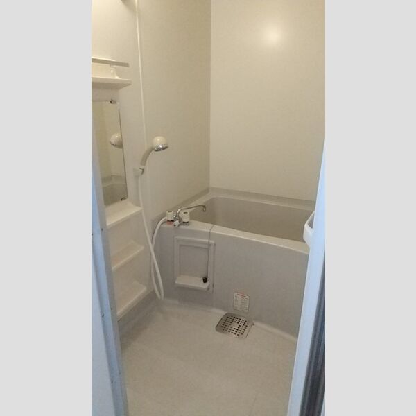 バス (ユニットバス)