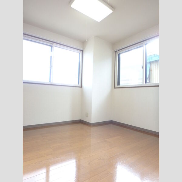 その他 (洋室)