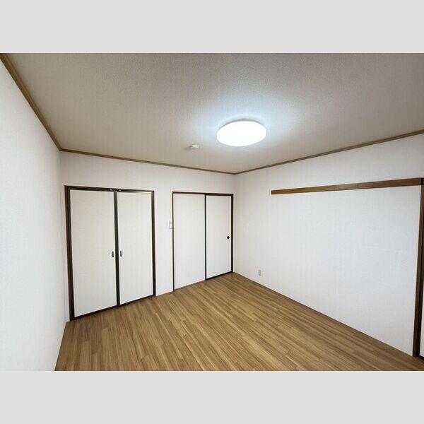 居室・リビング (洋室8帖)