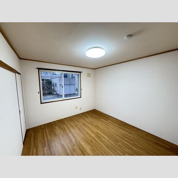 居室・リビング (洋室8帖)