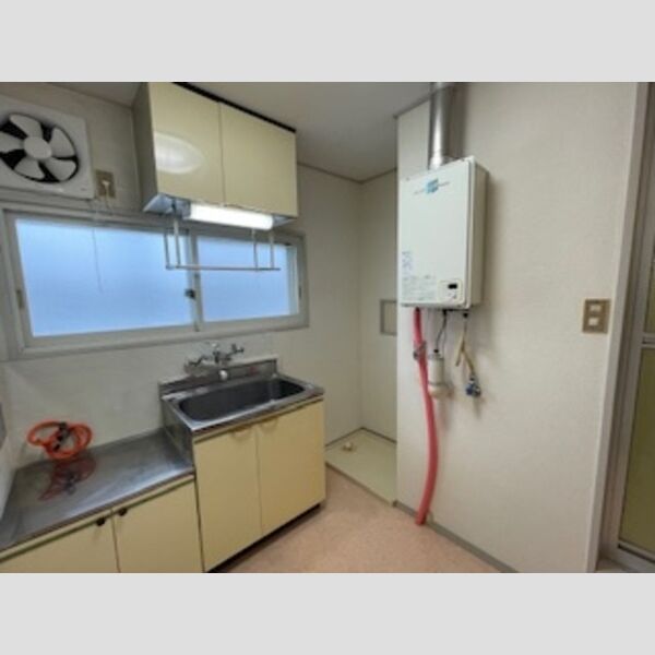 キッチン (キッチン)