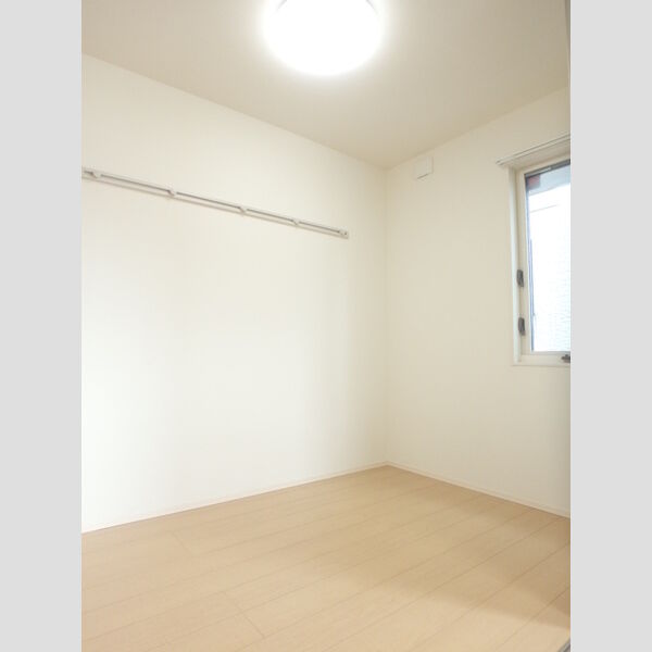 その他 (洋室)