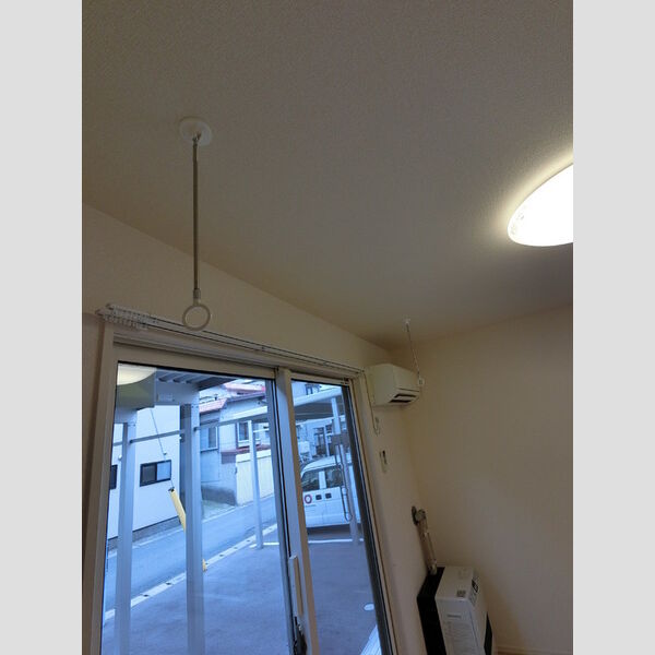 その他 (室内物干し)