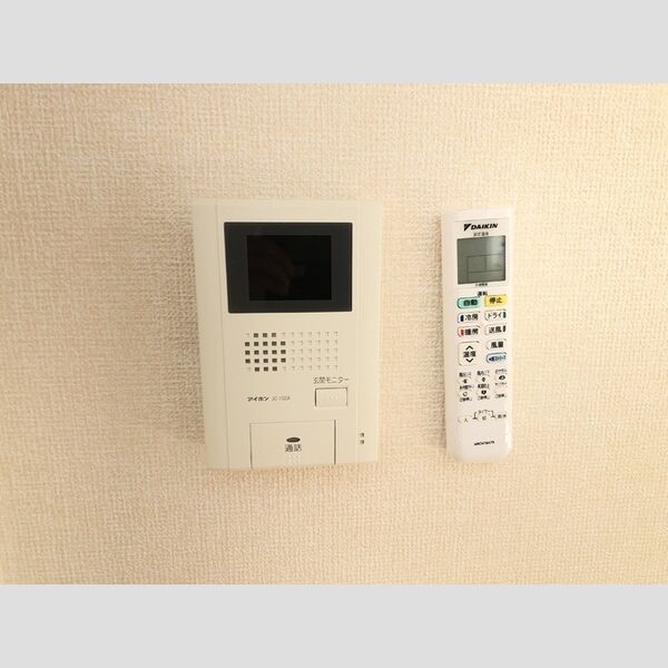 その他設備 (TVモニター付きインターホン)